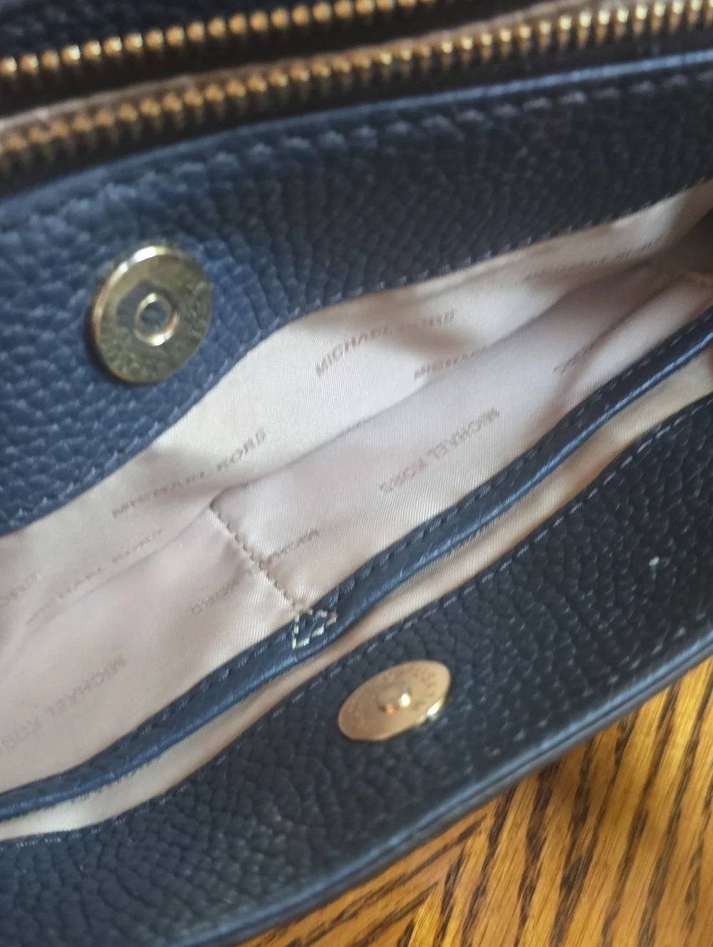 Micharl Kors Heavy Duty Leather Satchel